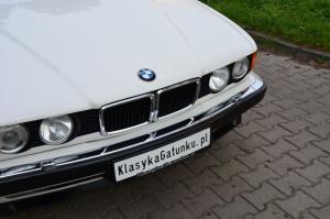 BMW 740i 1992 года  (UK)